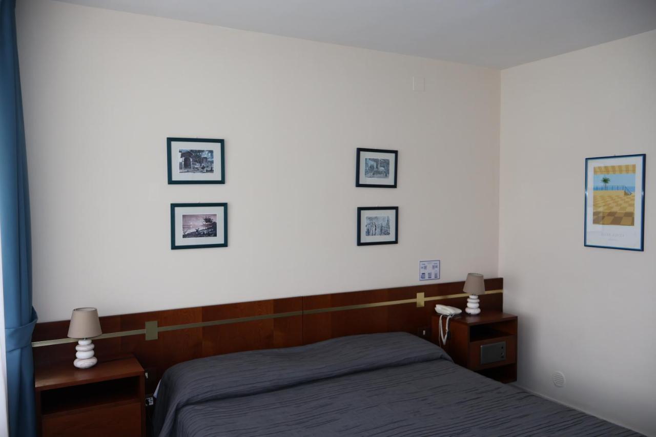 Puntaquattroventi Hotel Ercolano Bagian luar foto