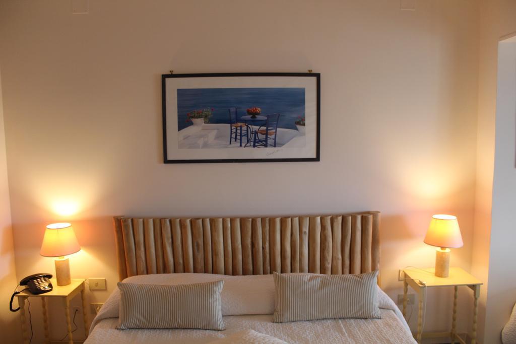Puntaquattroventi Hotel Ercolano Bagian luar foto